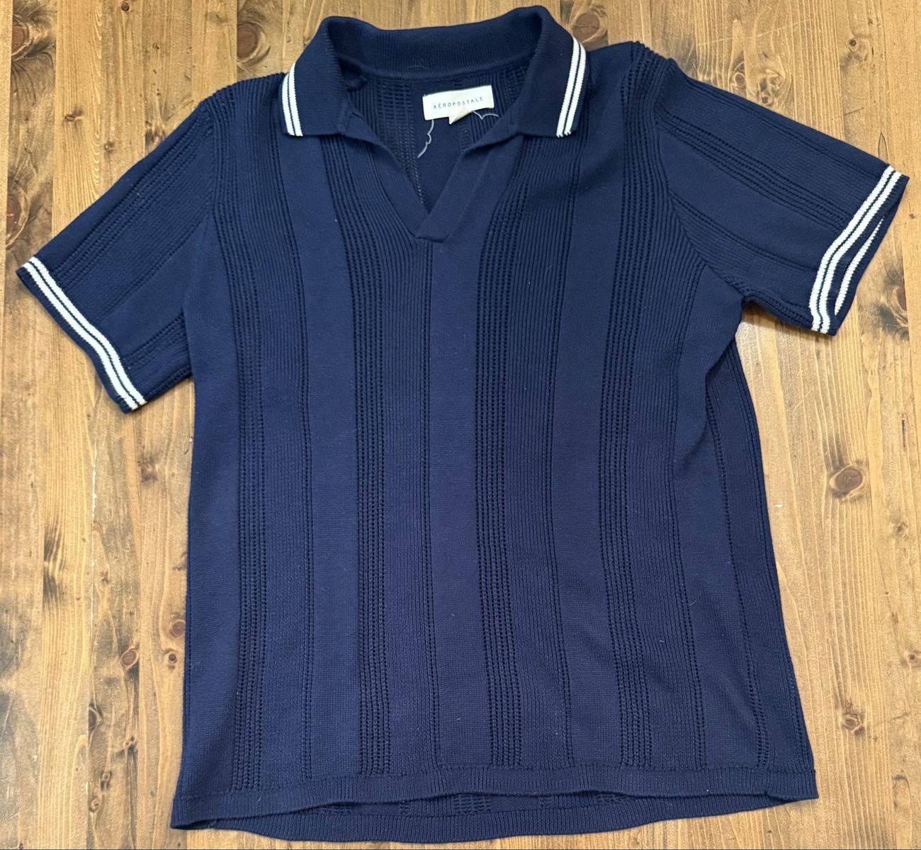 Like New Aeropostale Men's Blue Ribbed Polo Shirt, Size M - Cotton Blend Short Sleeve Collared Top