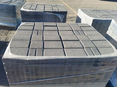 BLACK 3PC PAVERS