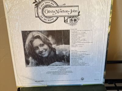 Olivia Newton-John - If You Love Me, Let Me Know Vinyl LP (1974 MCA Records)
