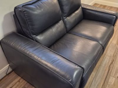 Loveseat recliner