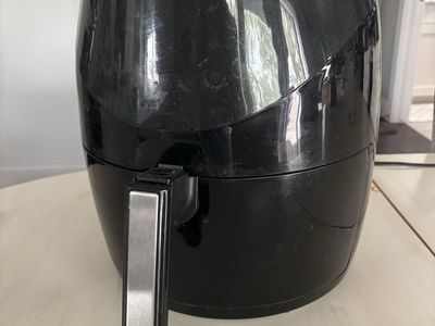 Gourmia Digital Air Fryer, used, clean, working