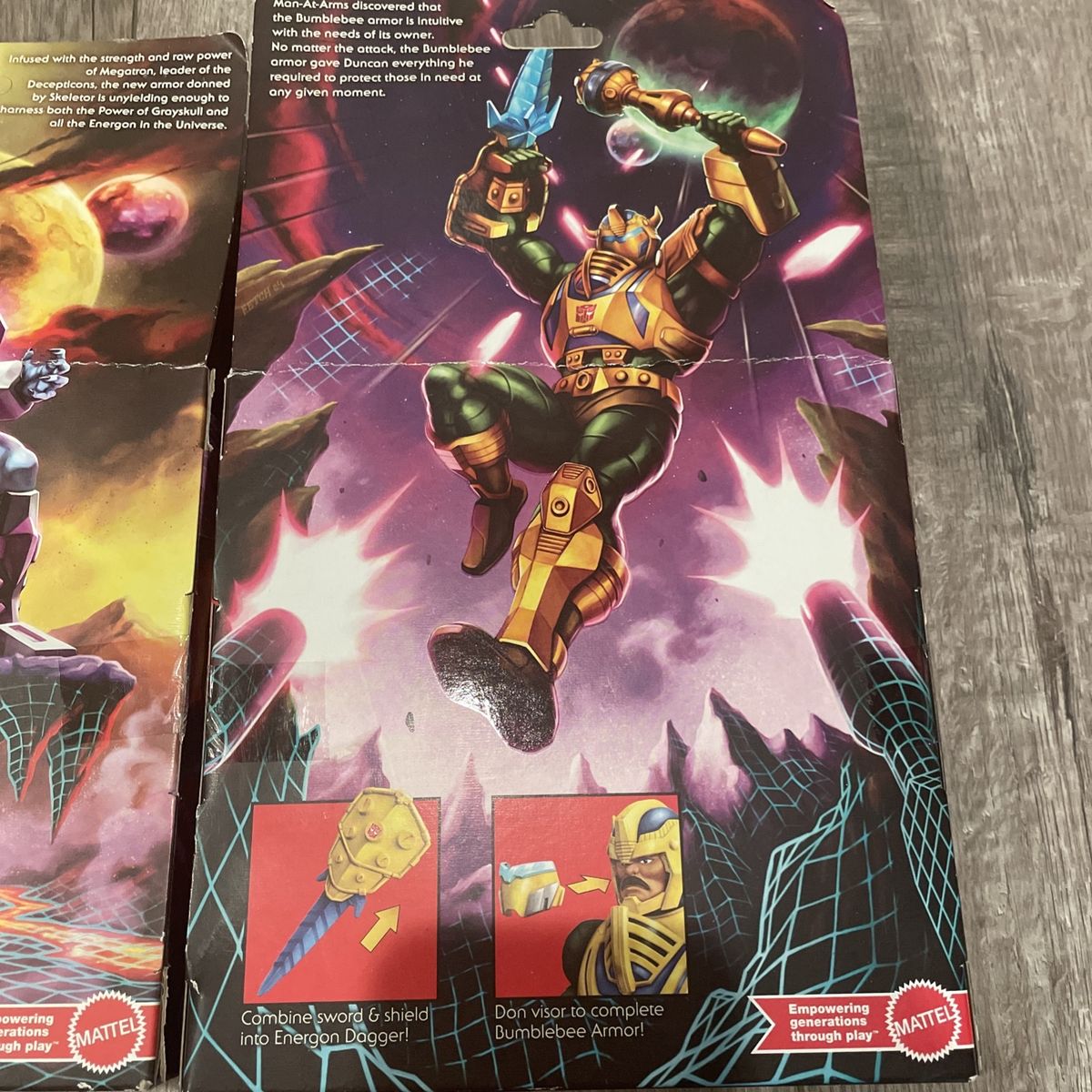 Mattel MOTU Origins Bumblebee & Skeletor (Damaged Packaging) Action Figure Lot