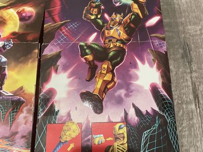 Mattel MOTU Origins Bumblebee & Skeletor (Damaged Packaging) Action Figure Lot