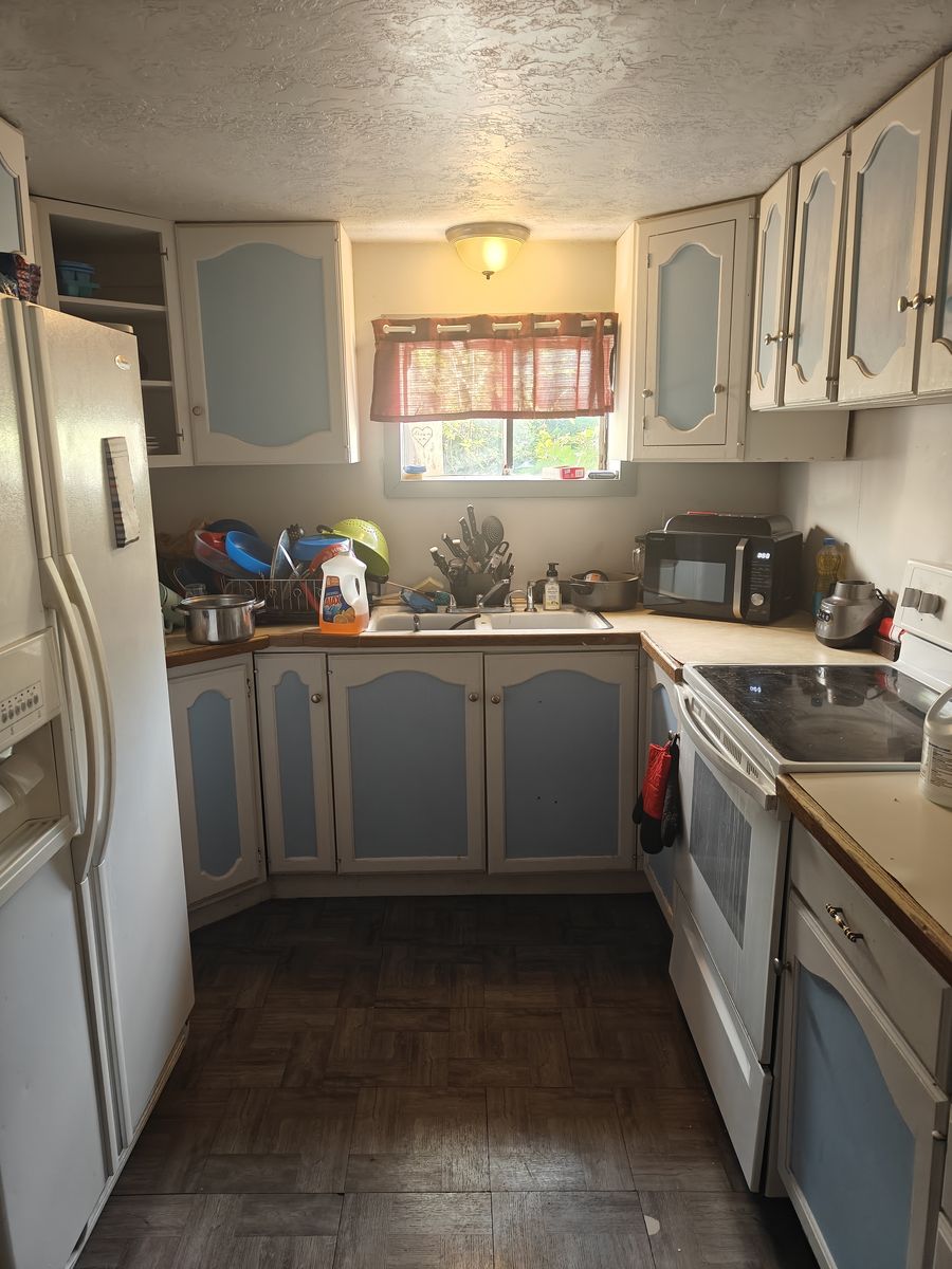 Main image 3