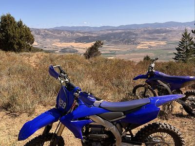 2023 Yamaha YZ450F w/ Yeti 129FR