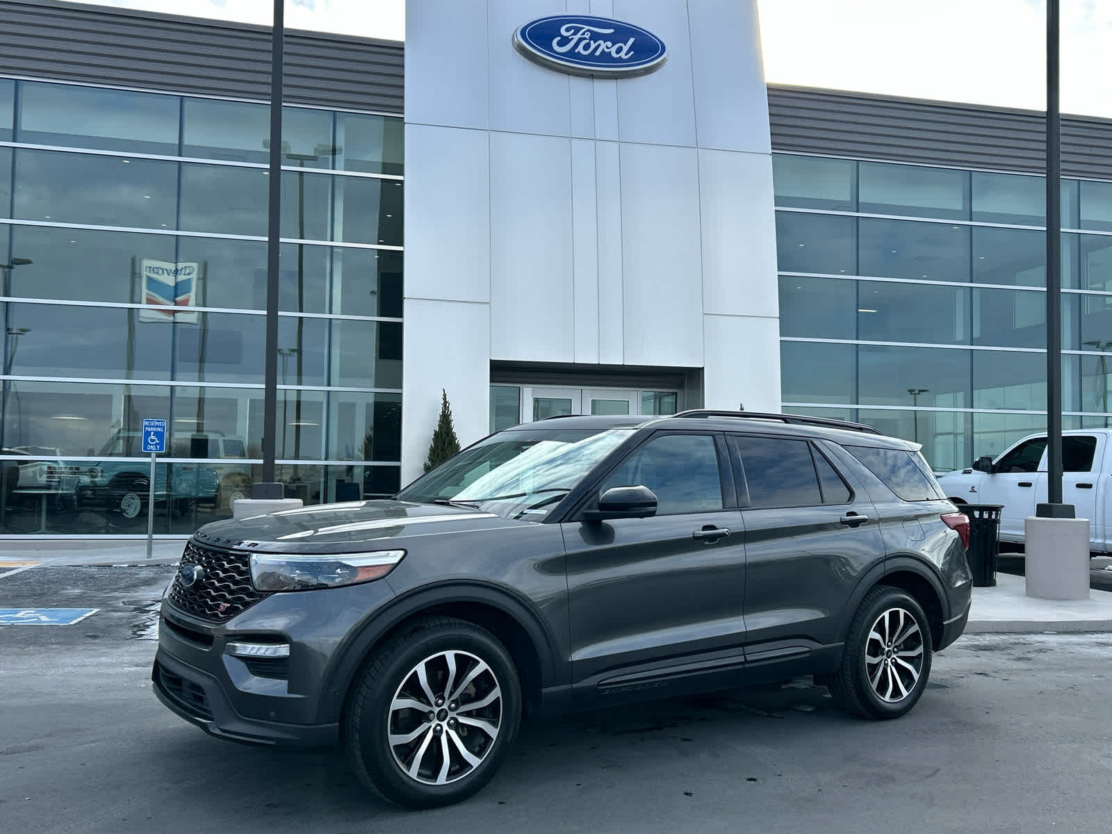 2020 Ford Explorer ST
