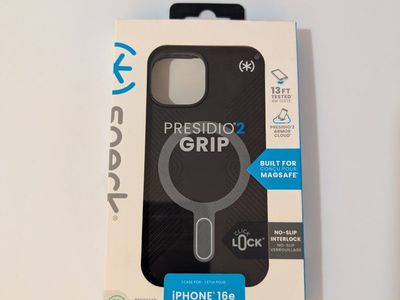 Speck Presidio2 Grip Magsafe Case for iPhone 16e / 15 / 14 / 13 - Black