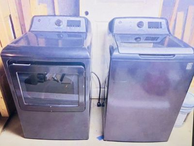 GE Washer and Dryer Set Top Load