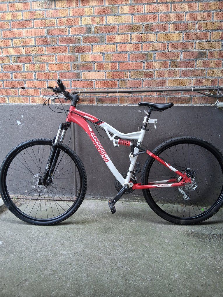 Iron Horse Sinister 6.1 Full Suspension Mountain Bike - Red/White