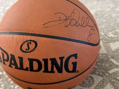 Spalding Official NBA Game Ball Basketball with Signature (Signed by Daron Williams/Utah Jazz)