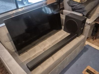 41 Inch Hisense TV with Soundbar and Subwoofer CHEAP !!!