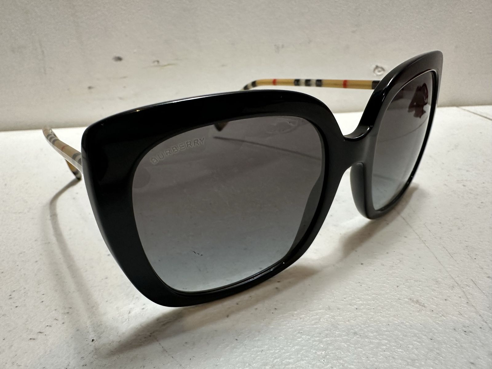 BURBERRY B 4323 3853/8G 54mm Black Sunglasses