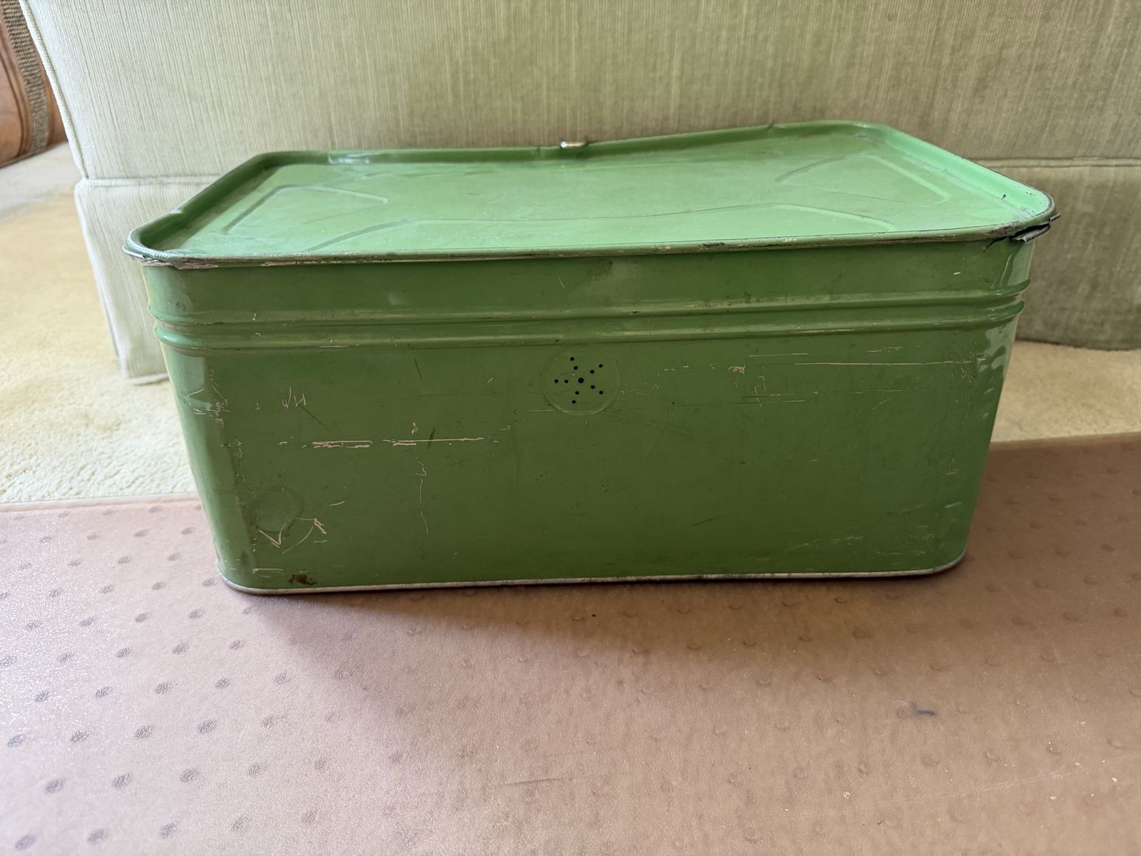 Main image 10