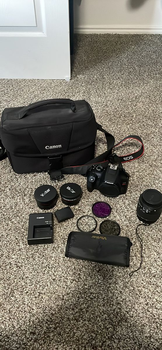 Canon EOS Rebel T6 DSLR Camera Bundle Lens and Accessories