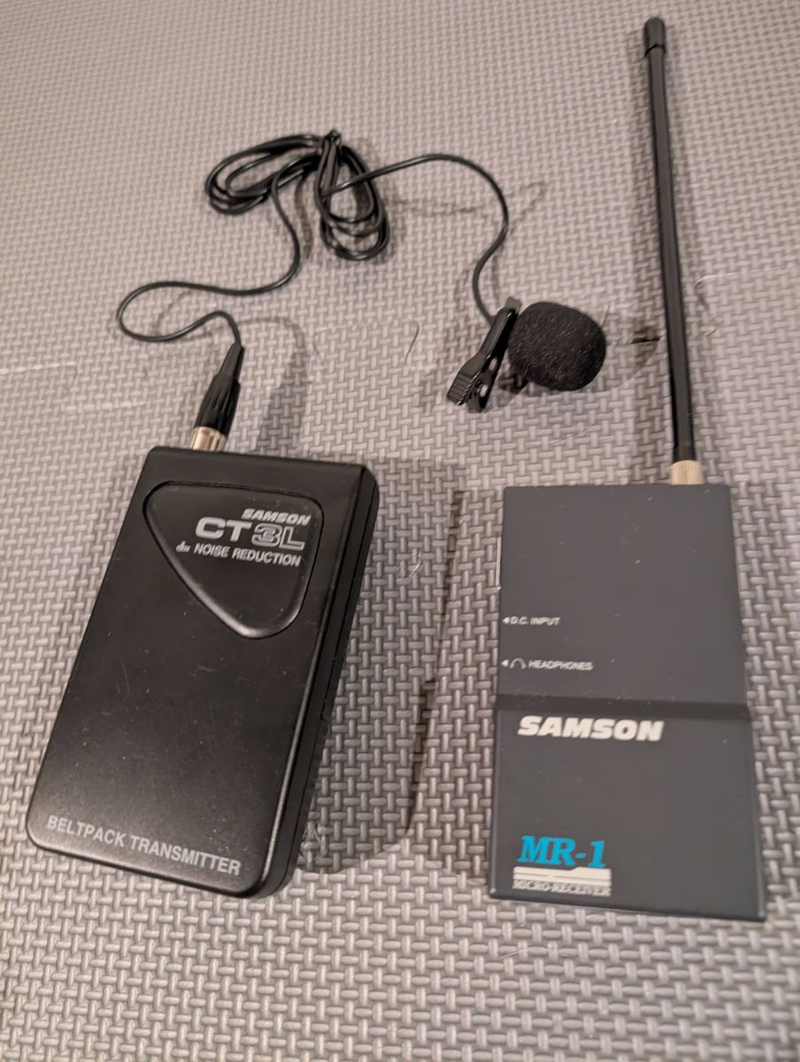 Samson MR-1 Micro Receiver and CT3L Beltpack Transmitter Wireless Set CHANNEL 6