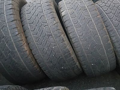 (4) Continental Terrain Contact A/T LT285/60R20