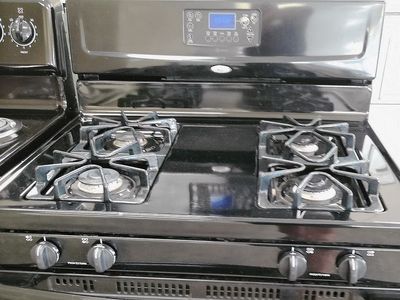 GAS Range~Works Great~90 Day Guarantee