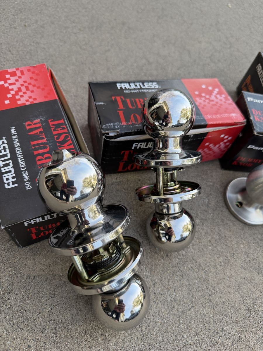 NEW Interior Door, Closet, and Bathroom Hardware