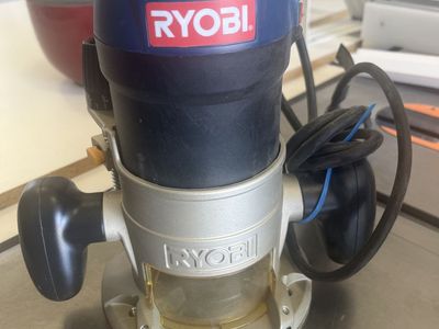Ryobi Plunge Router