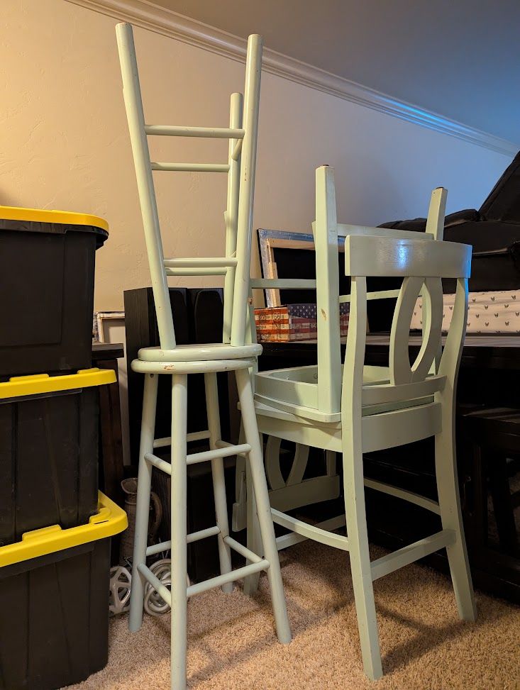 4 Barstools