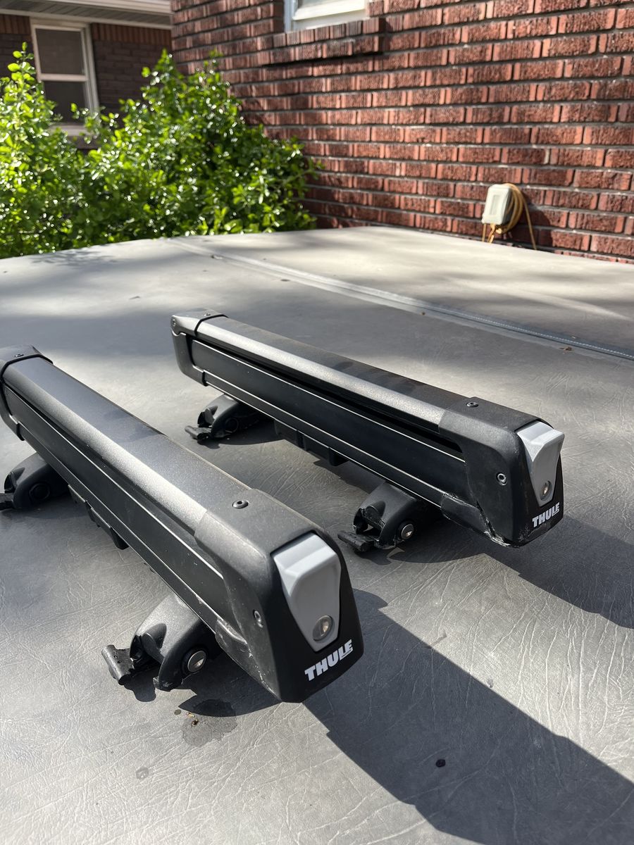 Thule Ski Rack