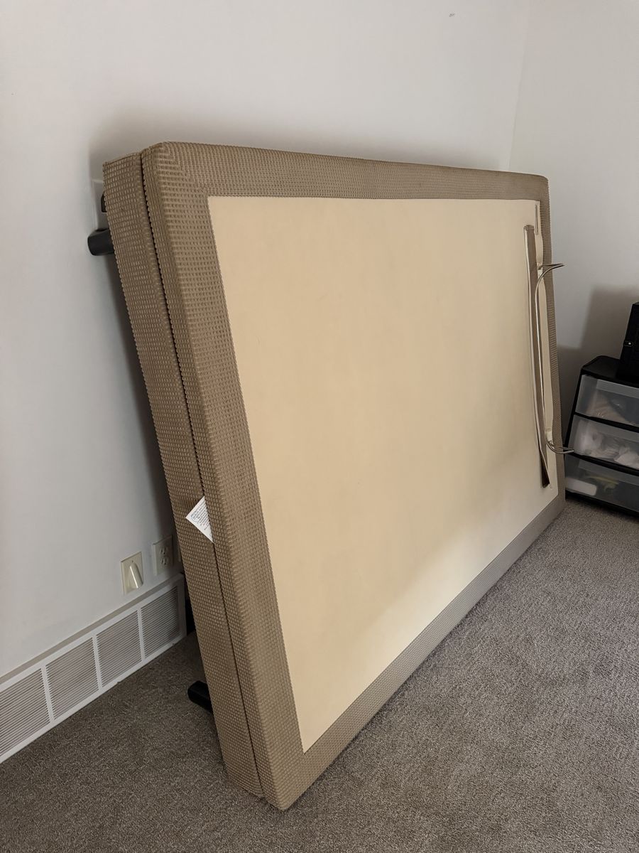 Queen adjustable bed frame