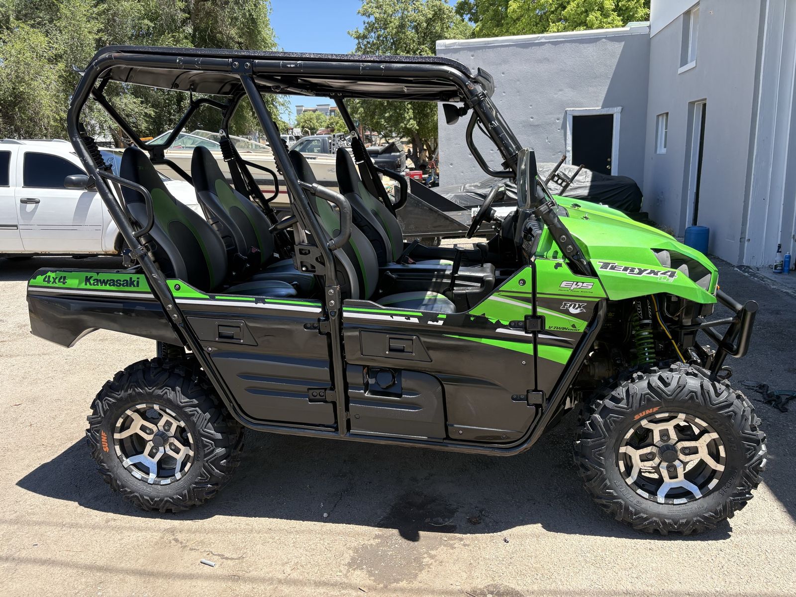 Kawasaki Terryx4
