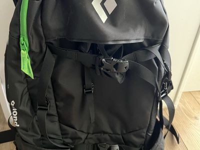 Black Diamond Dawn Patrol 25L Ski Tour Pack (M/L)