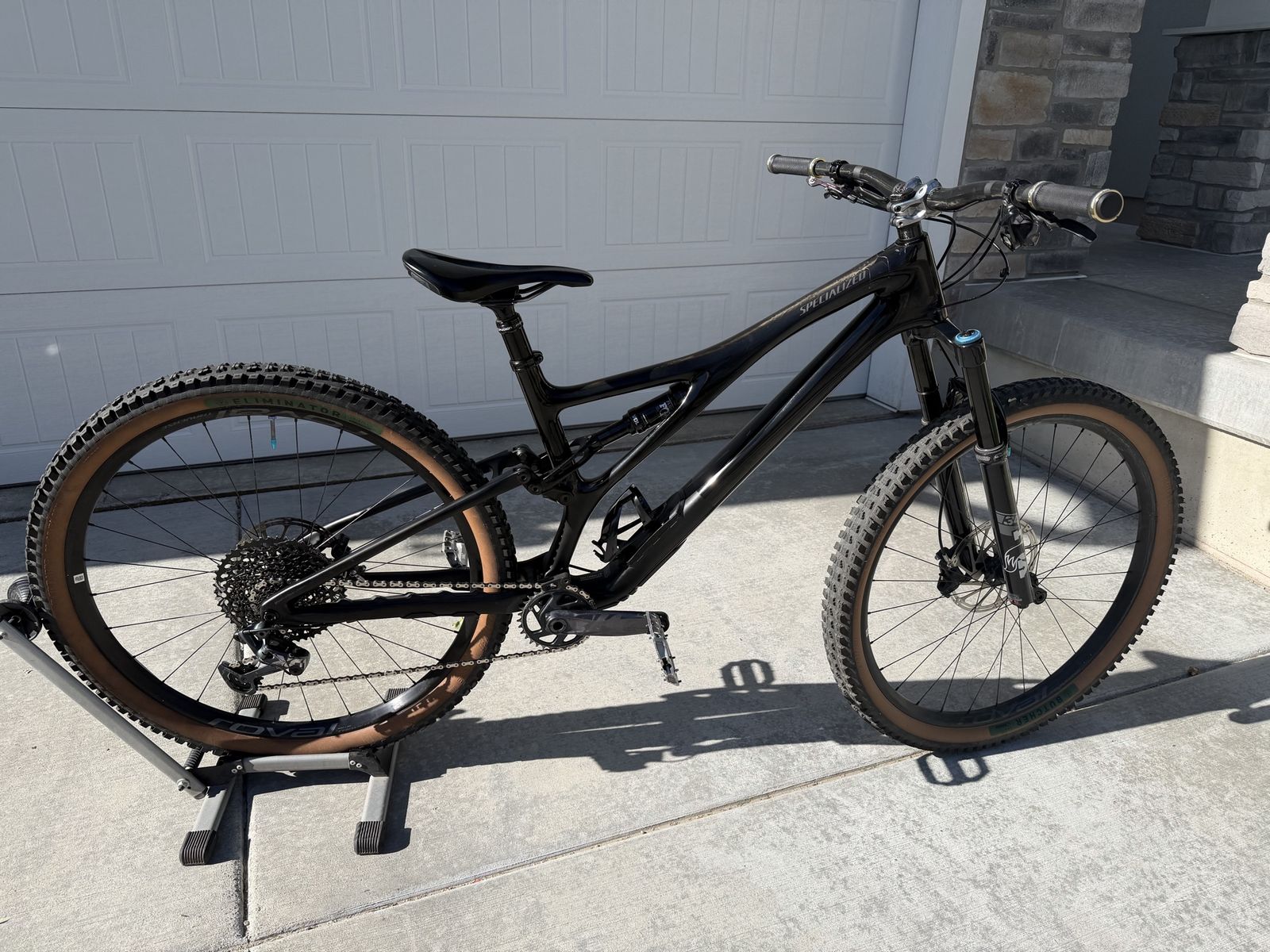 2021 Specialized Stumpjumper Elite S5 (XL) 29er – Carbon Bars, New Drivetrain, Fresh Tune