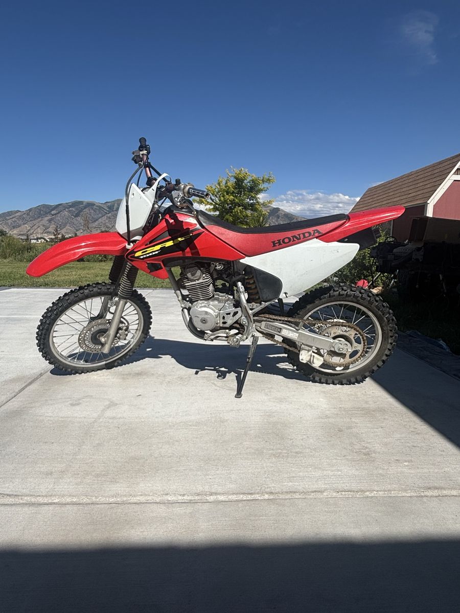 2003 Honda CRF 150 Dirt Bike - Runs Great, New Carburetor