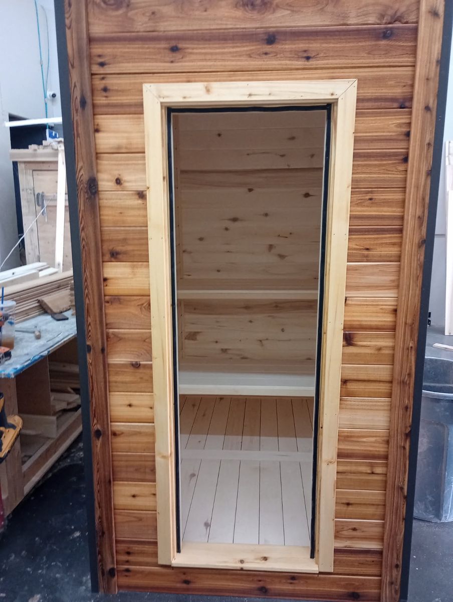 4x6 Traditional Sauna READY TO GO NOW!!!