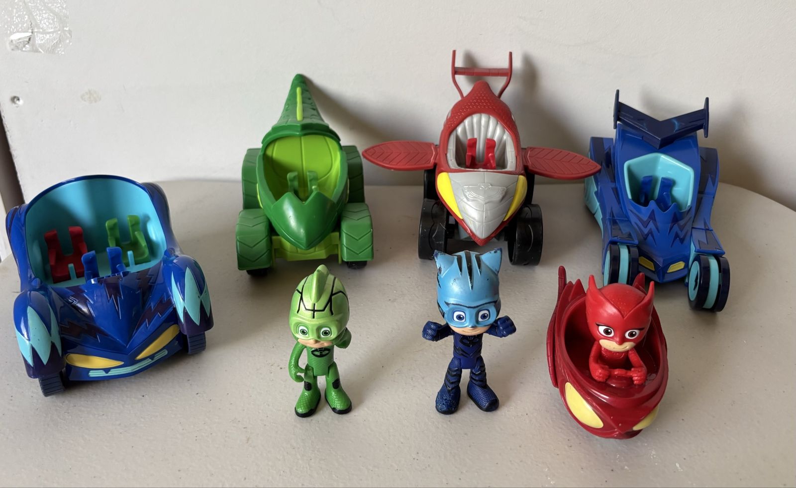 Set of 7, Pj Mask Toys.