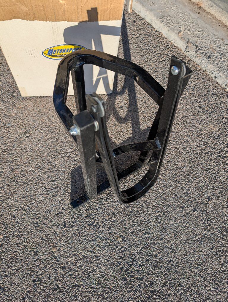 Motorcycle clamping wheel lock