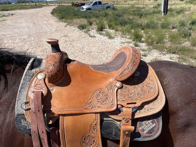 15 inch Teskey saddle