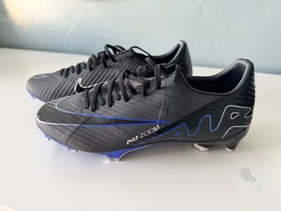New Nike Mercurial Academy Soccer Cleats