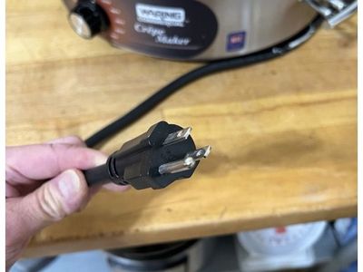 Commercial Waring Crepe Maker