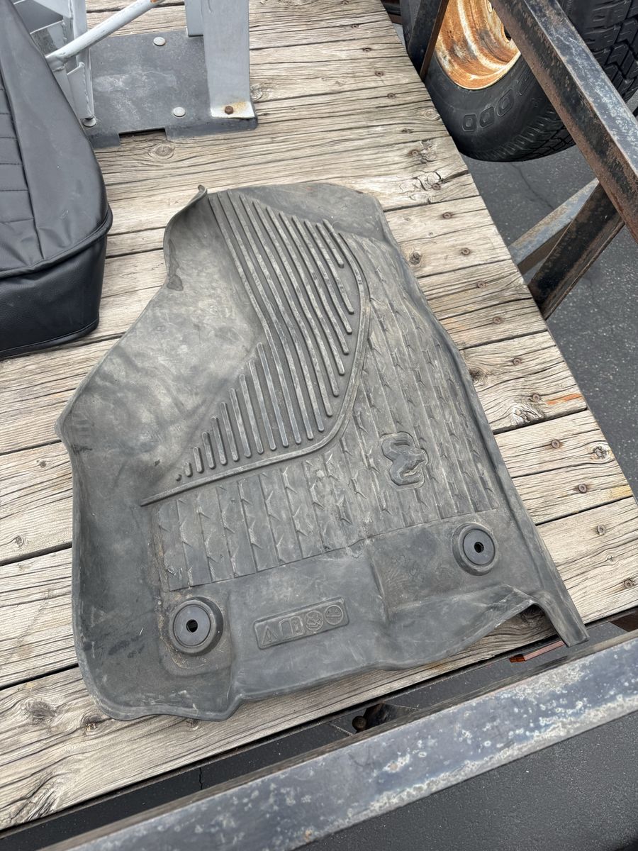 2019+ Ram 2500/3500 Front Floormats