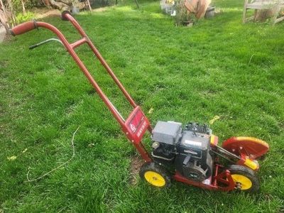 Kee Commercial Edger Heavy Duty Trailmate 3.5hp Edger