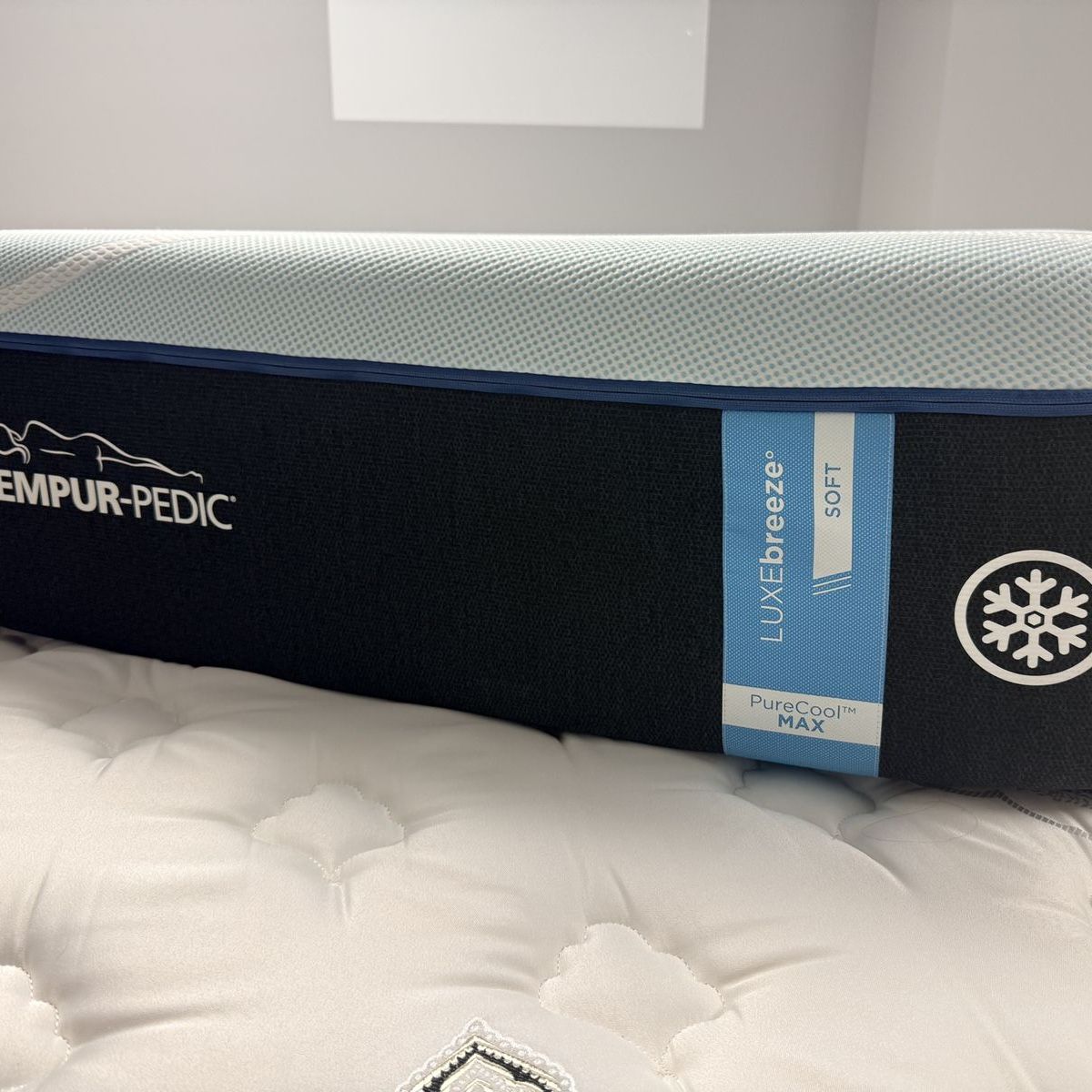 TEMPUR-Pedic LUXEbreeze Soft Twin XL