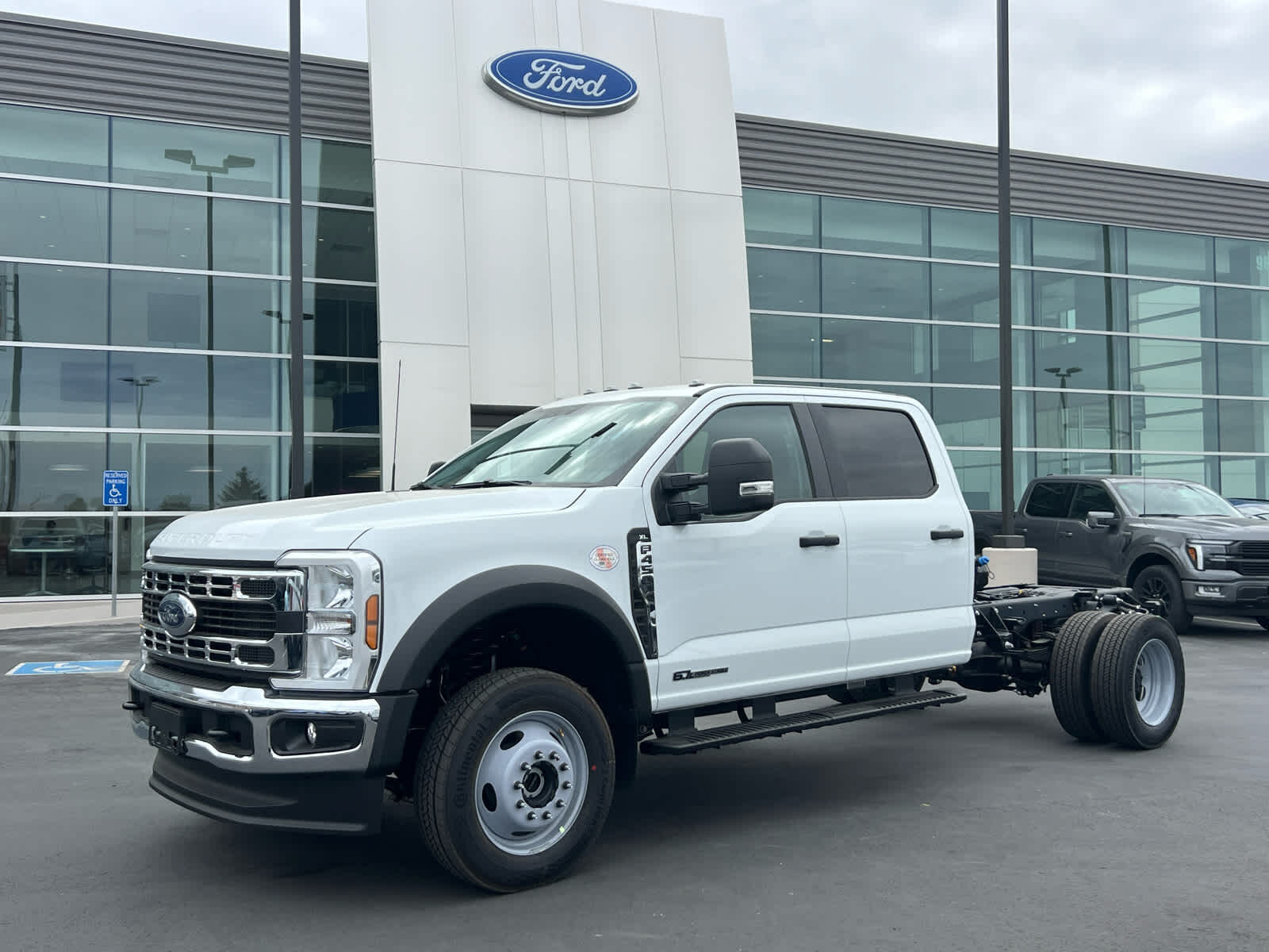 2026 Ford F-450 Super Duty 