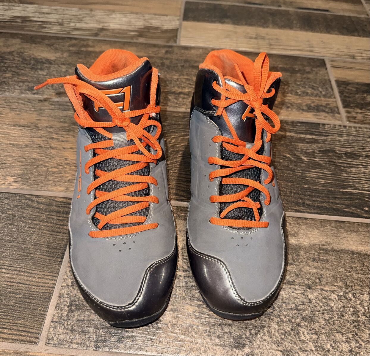 Men Size 7 Basketball Shoes High Tops