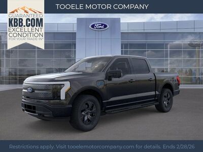 2025 Ford F-150 Lightning Flash
