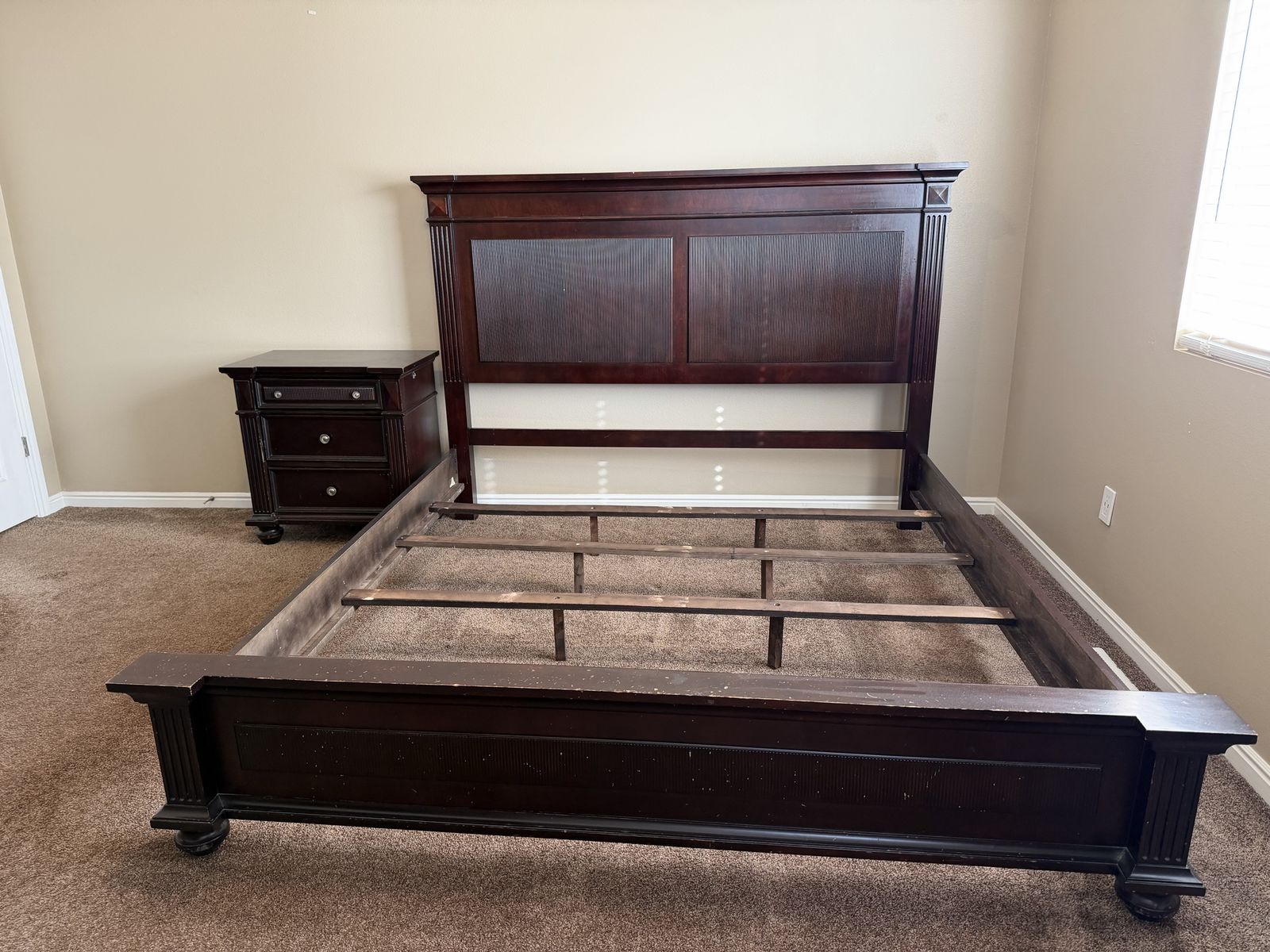 4 Piece Bedroom Set