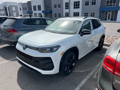 2026 Volkswagen Tiguan SE R-Line Black 4Motion