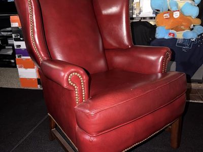 Office Tufted Luxury Chair