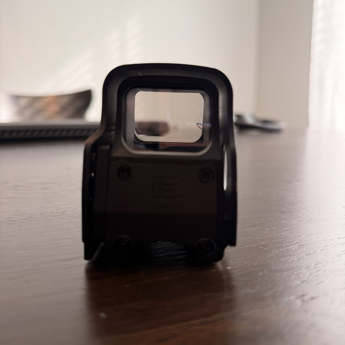 Main image 7