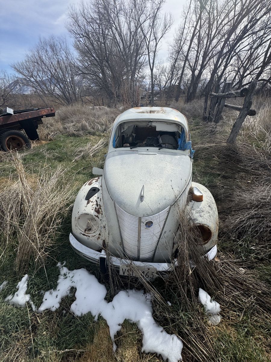 Farm full of non running cars