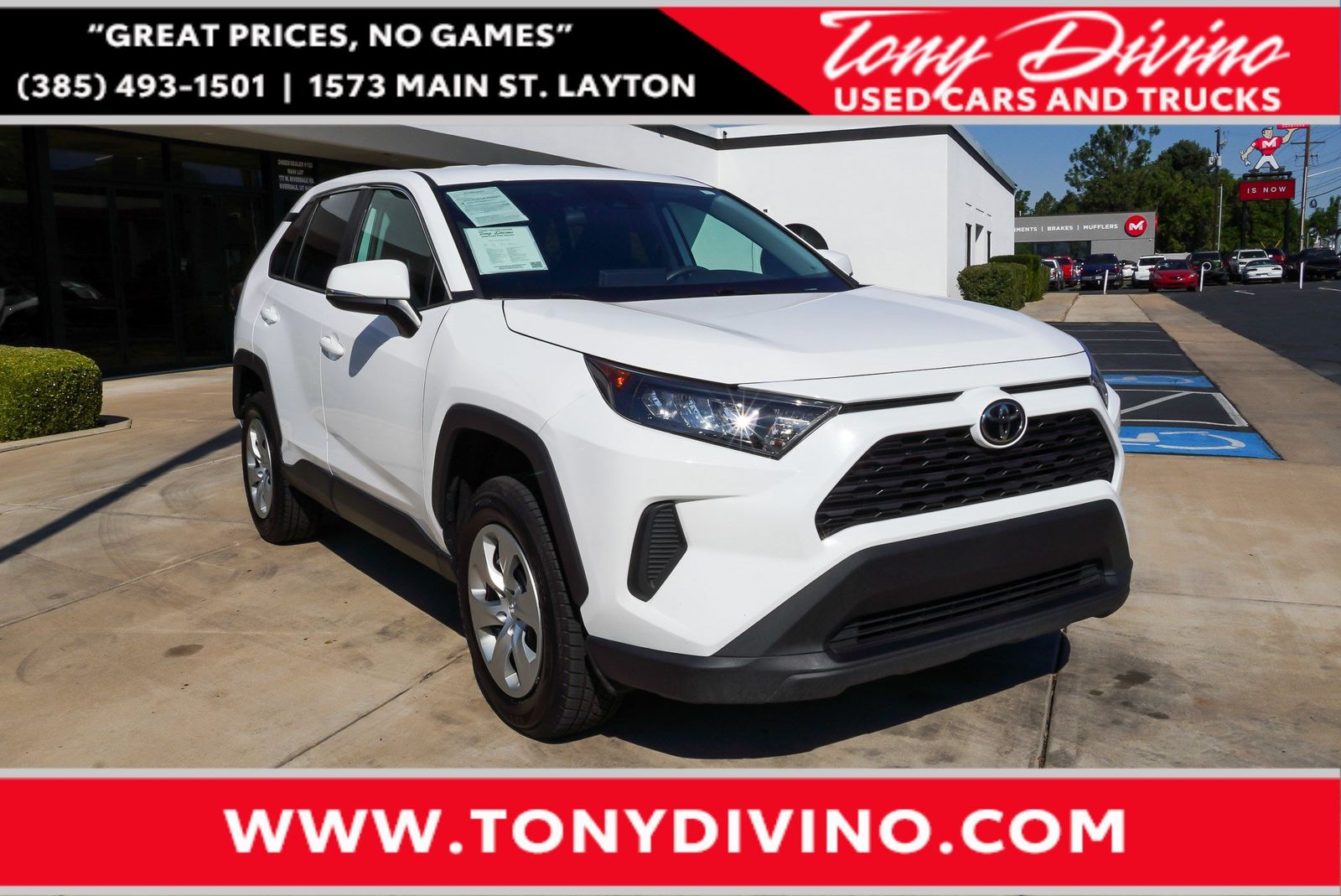2022 Toyota RAV4 LE