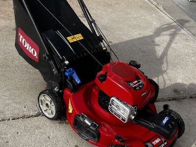 Toro 22" AWD