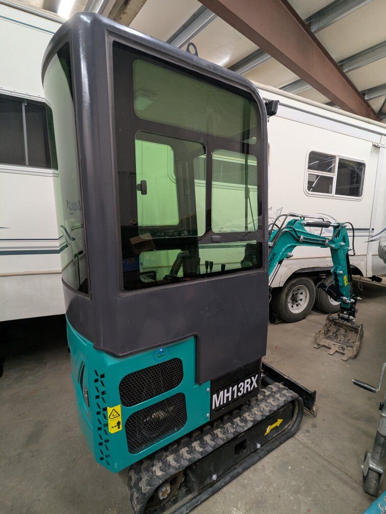 AGT MH13RX Mini X Chinese hydraulic mini excavator